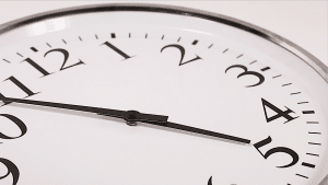 Montag-Motivationstipps-Angst. #Montag #Morgen: Ich möchte dich motivieren, damit du keine Angst vor Montag haben brauchst. Montags Motivations-Sprüche für einen starken Morgen, um deine Angst, Langweile oder entstandenen Phobien zu überwinden. Diese Montagsneurose im Fachbegriff ist reine Kopfsache. Hole dir hier #Motivation, wie du dieses Problem einfach lösen kannst. Dazu schauen wir ein anderes Land an und vergleichen es mit Deutschland. Angst und Phobien vor dem #Montagmorgen müssen nicht sein.