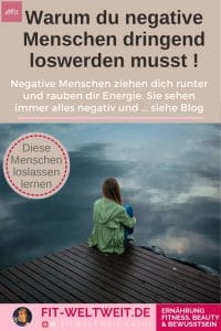 #Menschen, die immer nur #negativ denken, bremsen deinen #Erfolg. Merke dir: Die 5 Menschen, mit denen du am meisten Zeit verbringst, die prägen dich !! Du bist der Durchschnitt deiner 5 engsten Mitmenschen. Wähle sie mit Bedacht. Um frei zu sein und zu fliegen, musst du negative Menschen aus deinem Umfeld verbannen. Sei nicht das Opfer deines Umfelds! Umgebe dich mit #Gewinnern und lasse los! #Freunde
