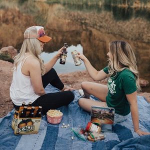 Hallo-Frühling-Gutes-Wetter-gute-Laune-Grillen