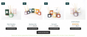 Ava & May Erfahrungen mit den Duftkerzen und Duftstäbchen. #DUFTKERZEN #VEGAN #KERZEN #ZUHAUSE #COZY #GEMÜTLICH #SOMMER #BALKON #AVAMAY #GARTEN #Terrasse // AVA & MAY Duftkerzen riechen nach Reisen in die Ferne, ins Gebrige, die Wüste oder ans Meer. Natürliche Düfte, veganer Sojawachs, 45h Brenndauer. AKTION ✅ 25%-40% Rabatt, auf Sets bis zu 50% sparen. Nutze den Code „fitweltweit“ und spare auf deinen gesamten Einkauf. Andere Sorten: Bahamas, Sizilien, Santorini, Sri Lanka (Werbung)