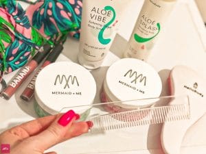 #HAARE #HAARPFLEGE #LANGEHAARE #HAARKUR und #HAARMASKE von MERMAID + ME (Werbung) #ERFAHRUNG #BEWERTUNG #MEINUNGEN #ERFAHRUNGSBERICHT Tipps gegen trockene Haare: Haarmasken von #MermaidMe aus. Meine Erfahrung bekommst du auf dem Blog. 25% Rabatt bekommst mit dem #Gutscheincode „cathi25“ auf den gesamten Shop von Mermaid+Me (Bis 45% auf Sets), alle Masken, Haarmasken (Auf Sets über 40% Rabatt). Für starke, glänzende und frische Haare (Shiny Hair Hibiscus, Fresh Hair Algae, Strong Hair Papapya)