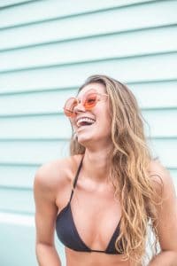 Mermaid and Me Hair Spray Erfahrungen: Wavy Hair SEA SALT Spray Wavy Hair  für Beach Waves (Werbung). Das  Mermaid Waves SEA SALT SPRAY für Wavy Hair (alle Mermaid+Me Hair Sprays). Nutze den Code "CATHI25" und du bekommst 25% Rabatt auf den gesamten Shop, alle Sets und alle Produkte.