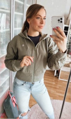 Oceans Apart Trixy Zip Hoody Größe S im Alltag gestylt ähnlich Lilith