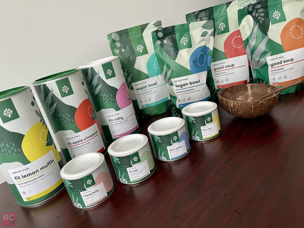 NATURAL MOJO ERFAHRUNG 2026 alle Produkte, leckere Suppen, fruchtige vegan Bowls, effektive Kapseln, leckere Abnehm und Fitness Shakes und Latte Drinks