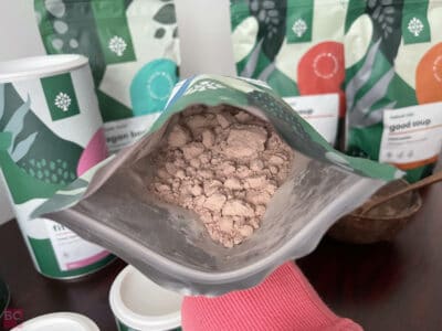NATURAL MOJO ERFAHRUNG 2022 alle Produkte vegan Bowls pineaple spirulina blueberry cardamon