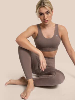 SET Oceans Apart Erfahrung Youre Nature collection Bra Oberteil Top Pants Details im Stoff