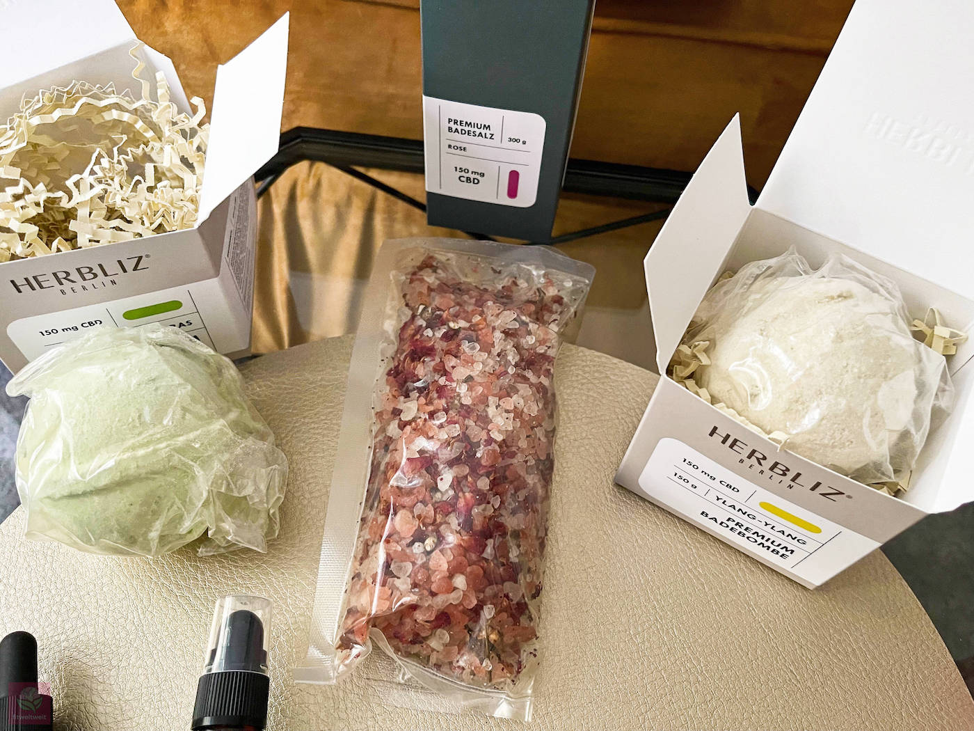 BADEKUGELN BADESALZ HERBLIZ ERFAHRUNGEN CBD Hanfprodukte kaufen Bewertung BADEKUGELN BADESALZ HERBLIZ ERFAHRUNGEN CBD Hanfprodukte kaufen Bewertung