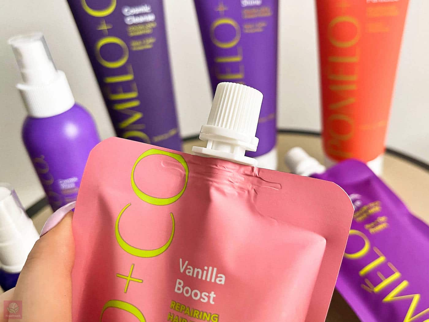 Vanilla Boost Hair Mask Erfahrung POMELO+Co Verschluss Versand Verpackung Karton
